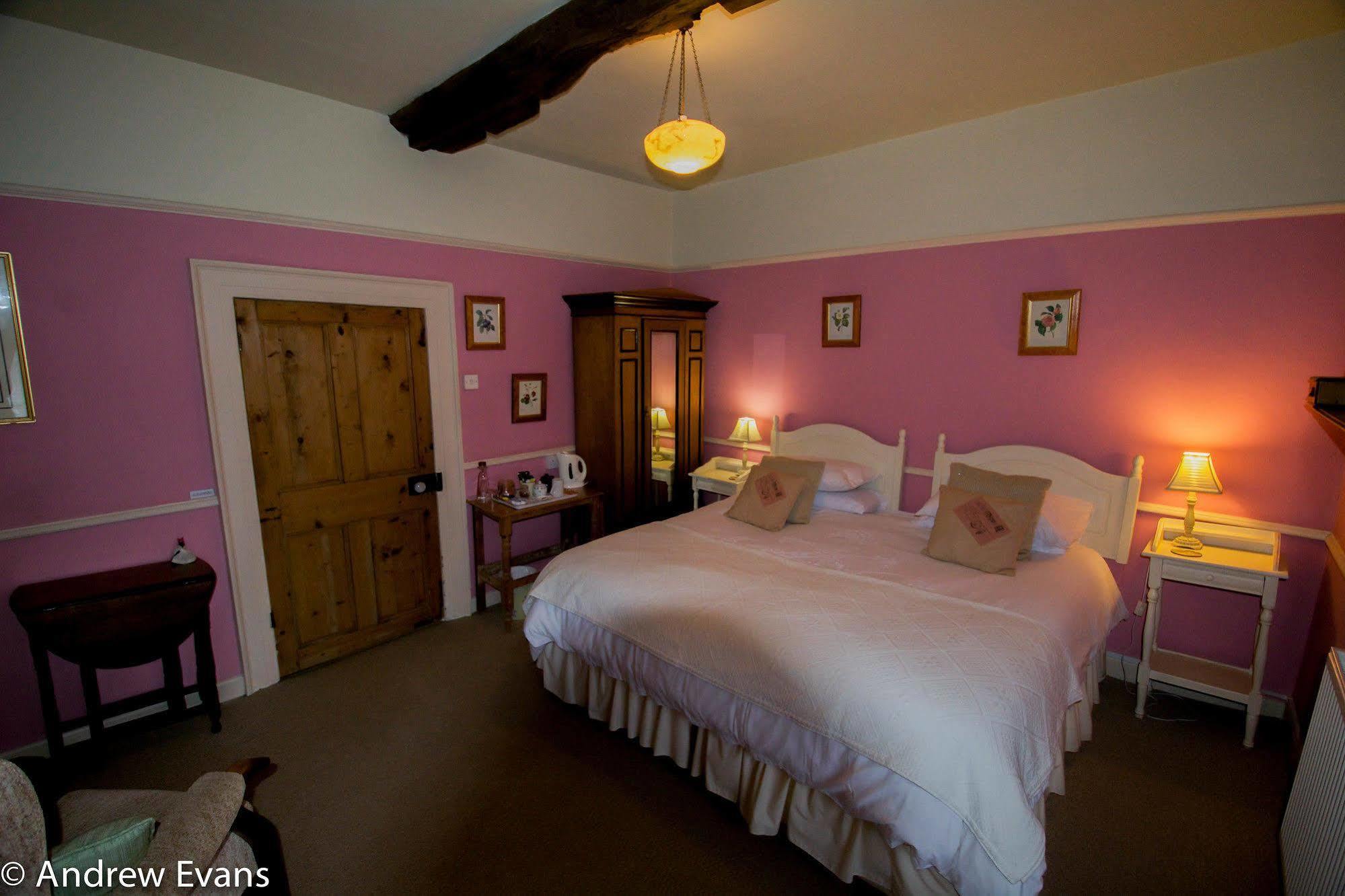 Lea House Bed And Breakfast Ross-on-Wye Exterior photo